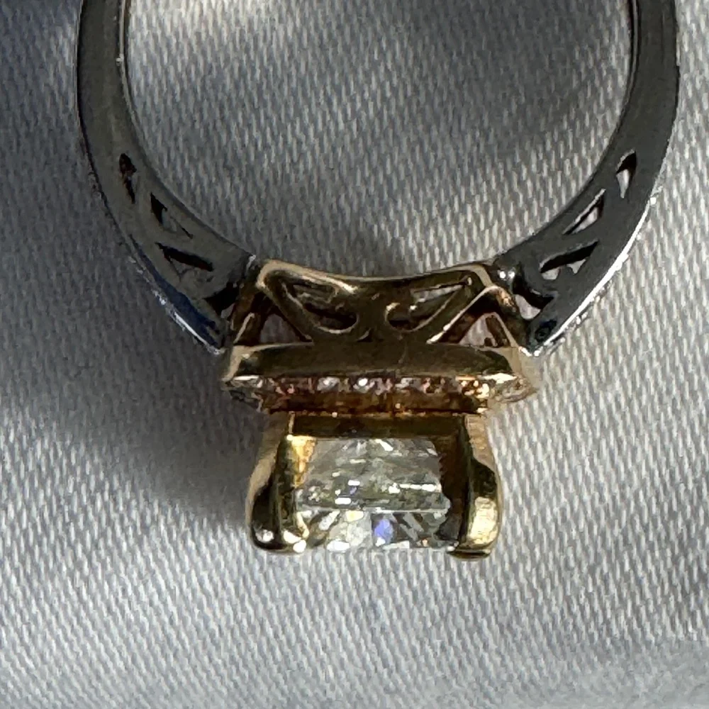 Diamond ring - Picture 2 of 8